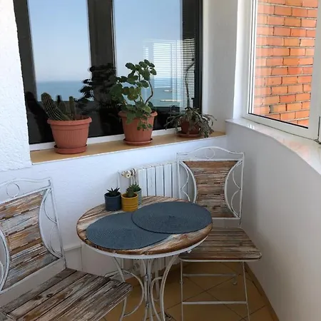 Beachfront Apartment Apartment *